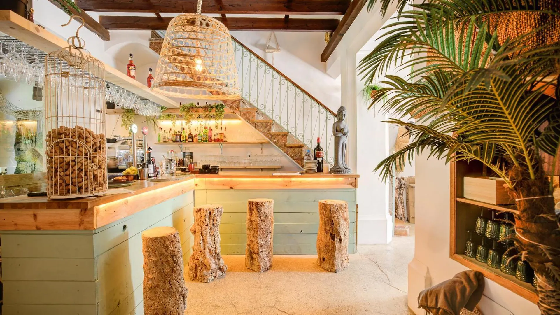 Hotelet Can Oms Picasso By Rentallorca Petra  Guest house Petra (Mallorca)